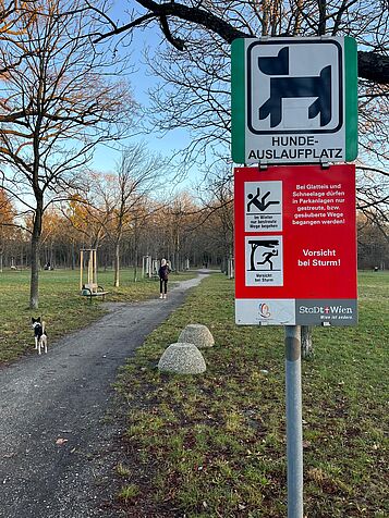 Foto zu Projekt: Interaktionen-und-Nutzung-des-grünen-Praters-SCHILD