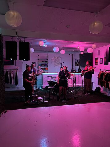 picture of concert